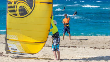 Kitesurfing lesson on Kite Beach, Cabarete