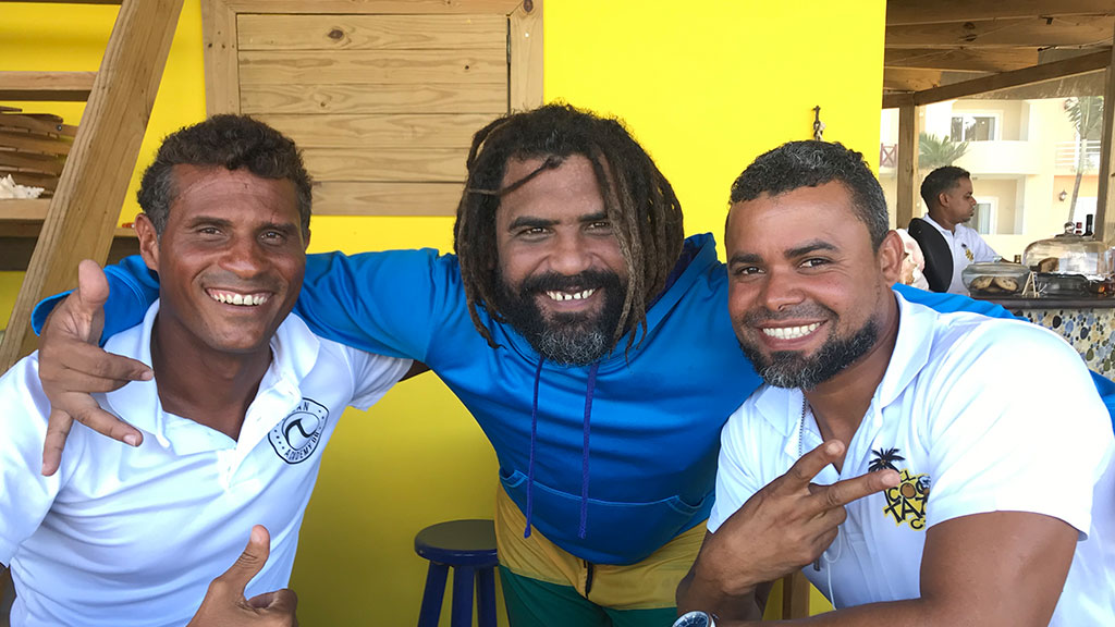 Kitesurfing legends in Cabarete at El Cocotazo Cafe